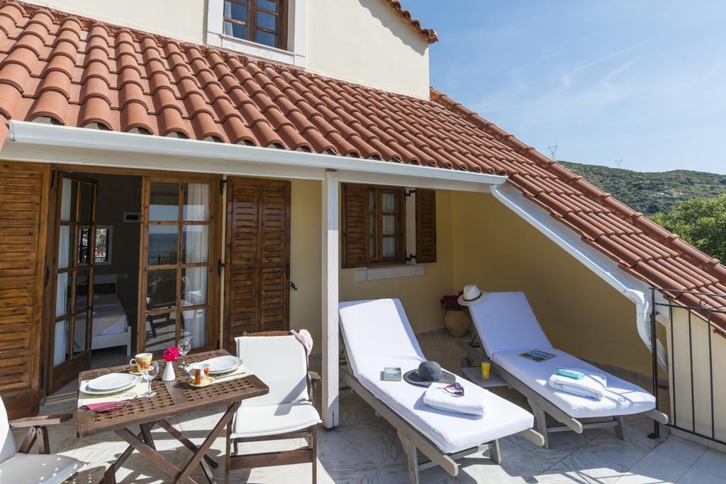 Albouro Seafront Apartments Katelios Ruang foto
