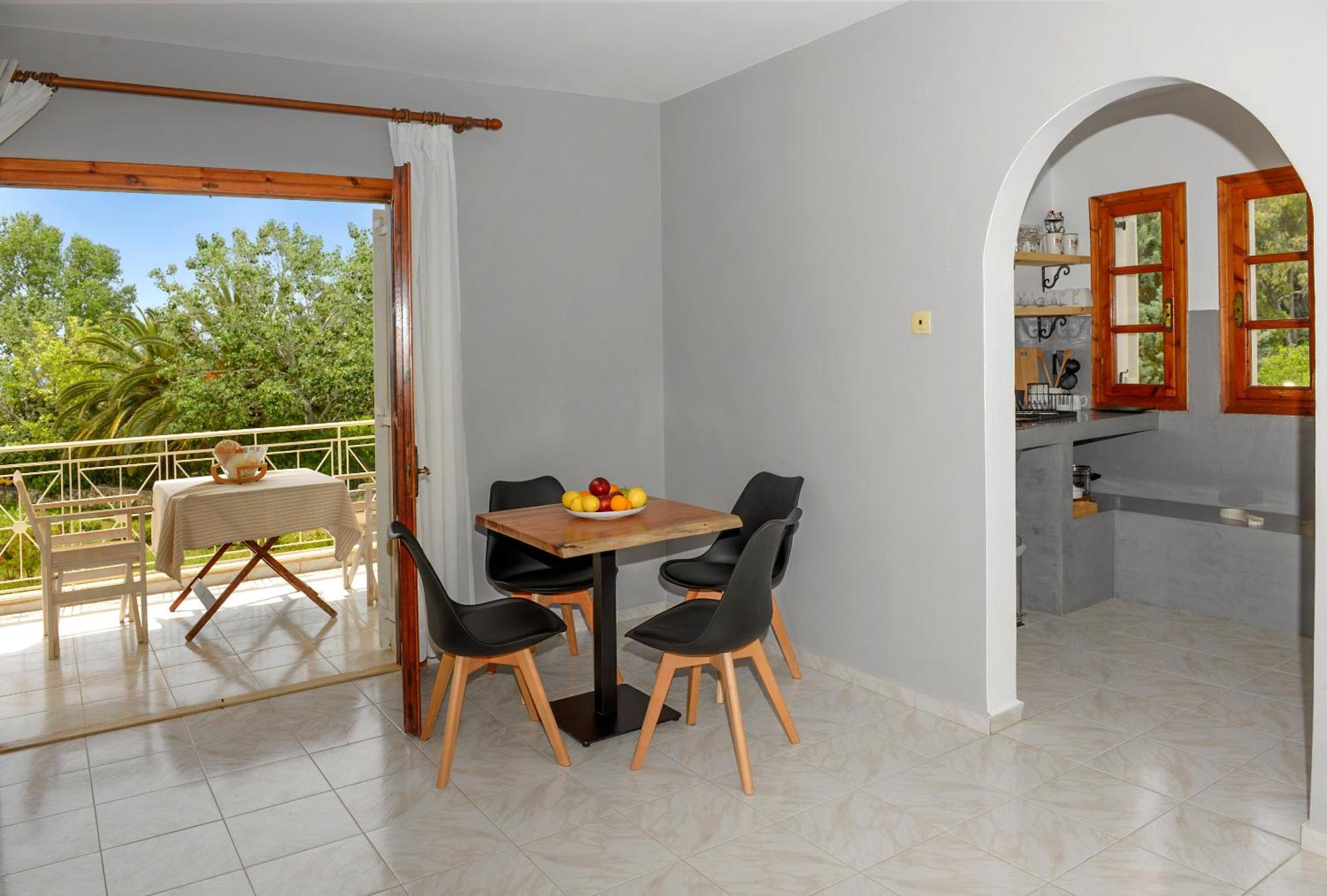 Albouro Seafront Apartments Katelios Bagian luar foto