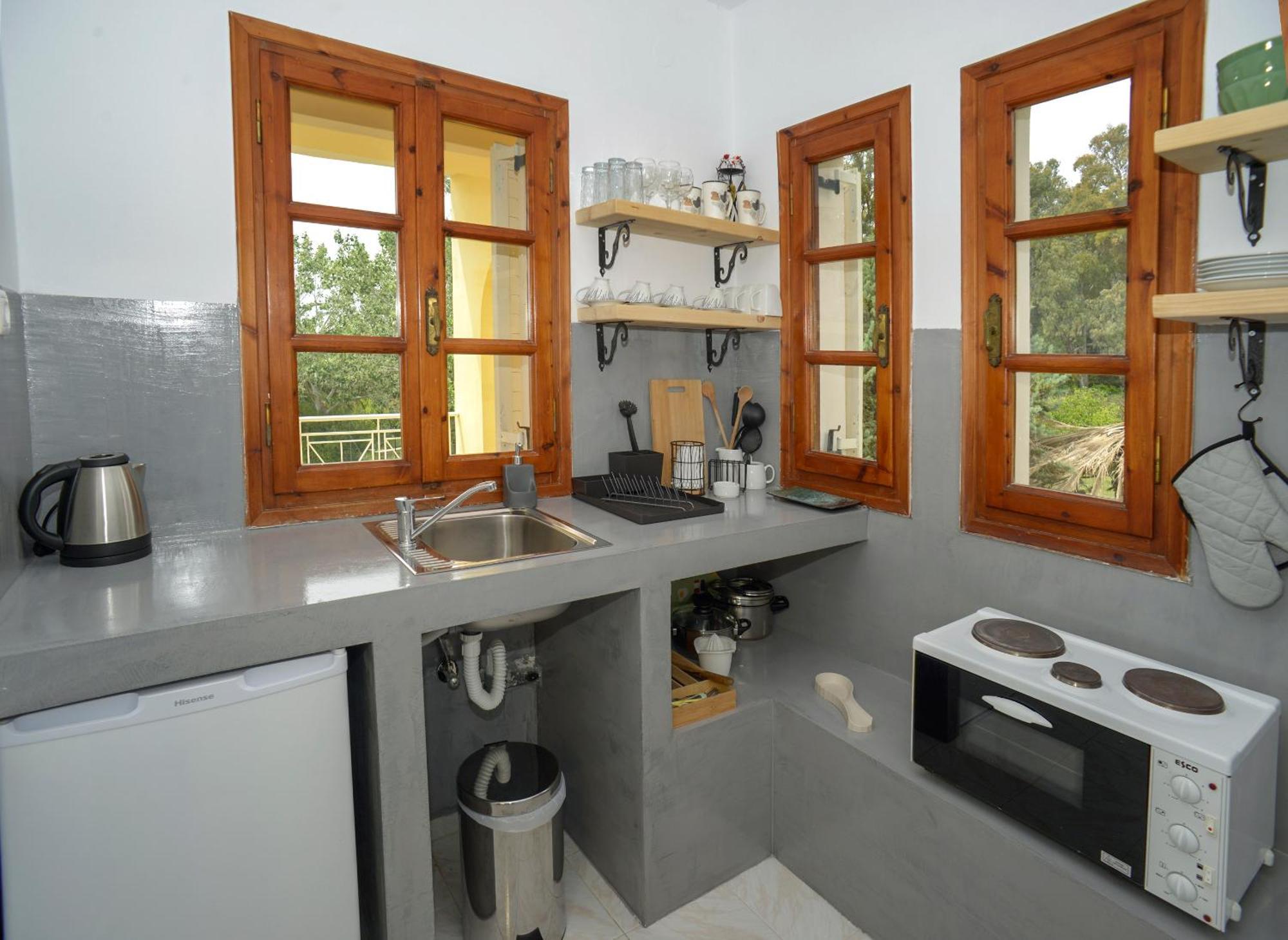 Albouro Seafront Apartments Katelios Bagian luar foto